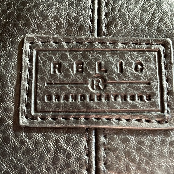 ♥️Relic Vintage black leather handbag. Great condition! - Picture 7 of 14